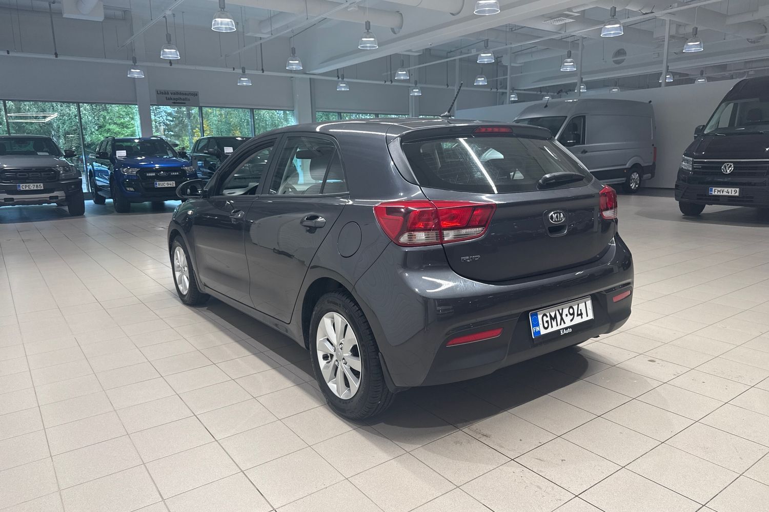 Kia Rio vaihtoauto