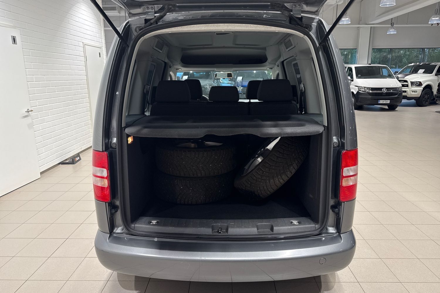 Volkswagen Caddy vaihtoauto