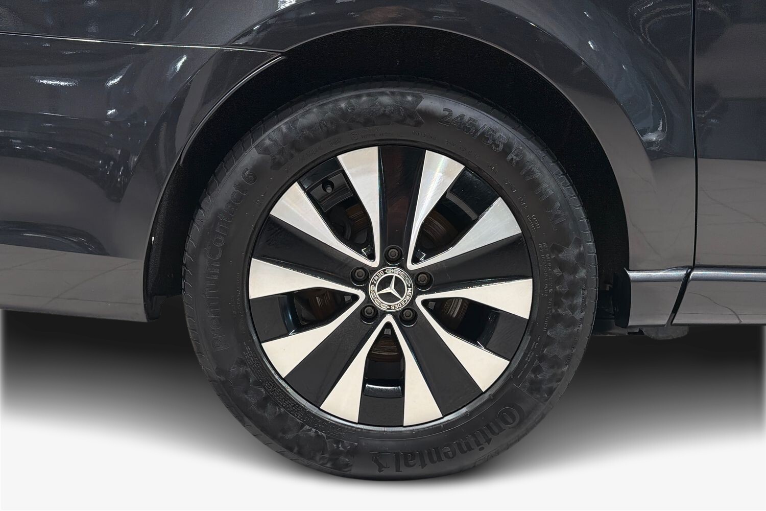 Mercedes-Benz EQV vaihtoauto
