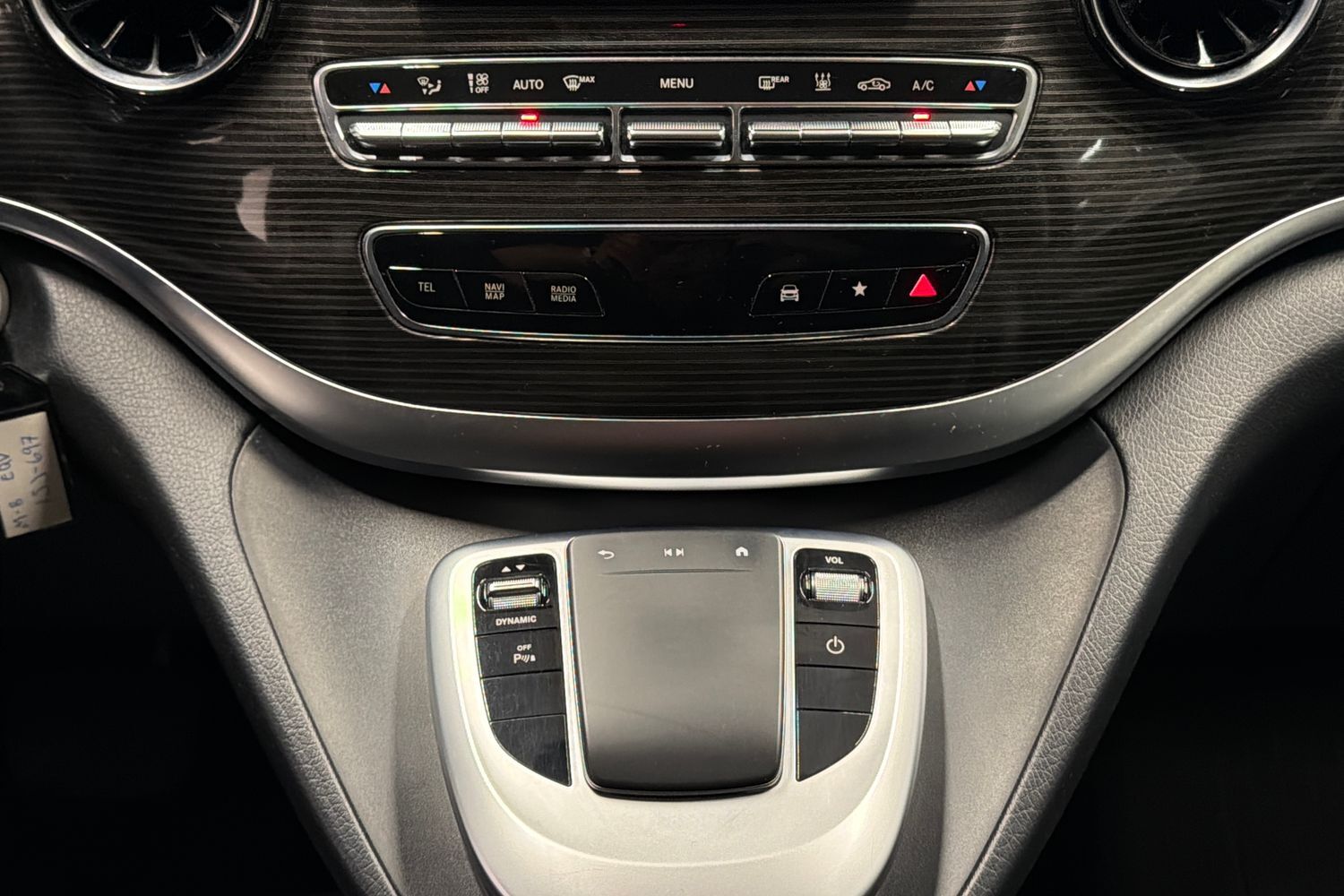 Mercedes-Benz EQV vaihtoauto