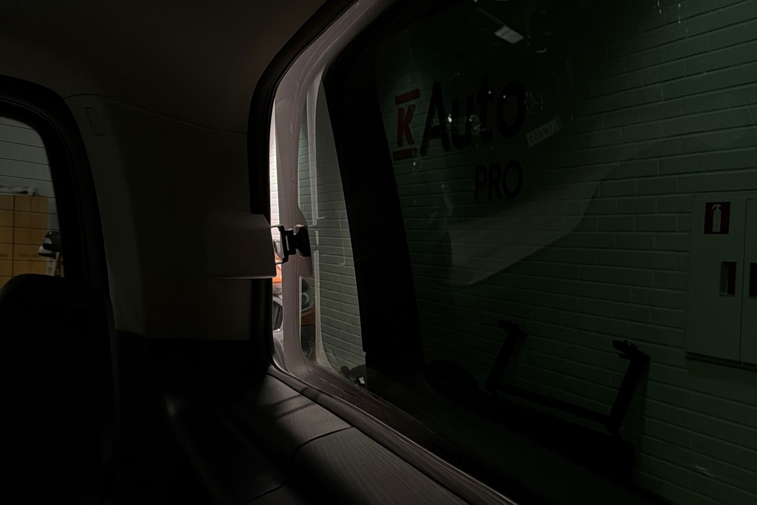 Mercedes-Benz EQV vaihtoauto