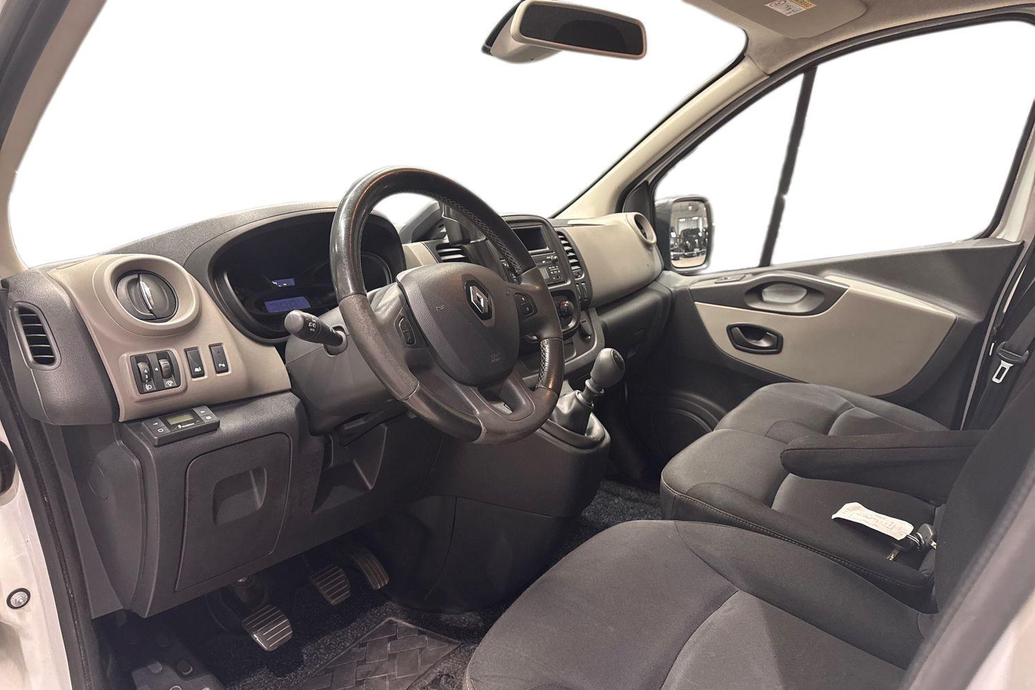 Renault Trafic vaihtoauto