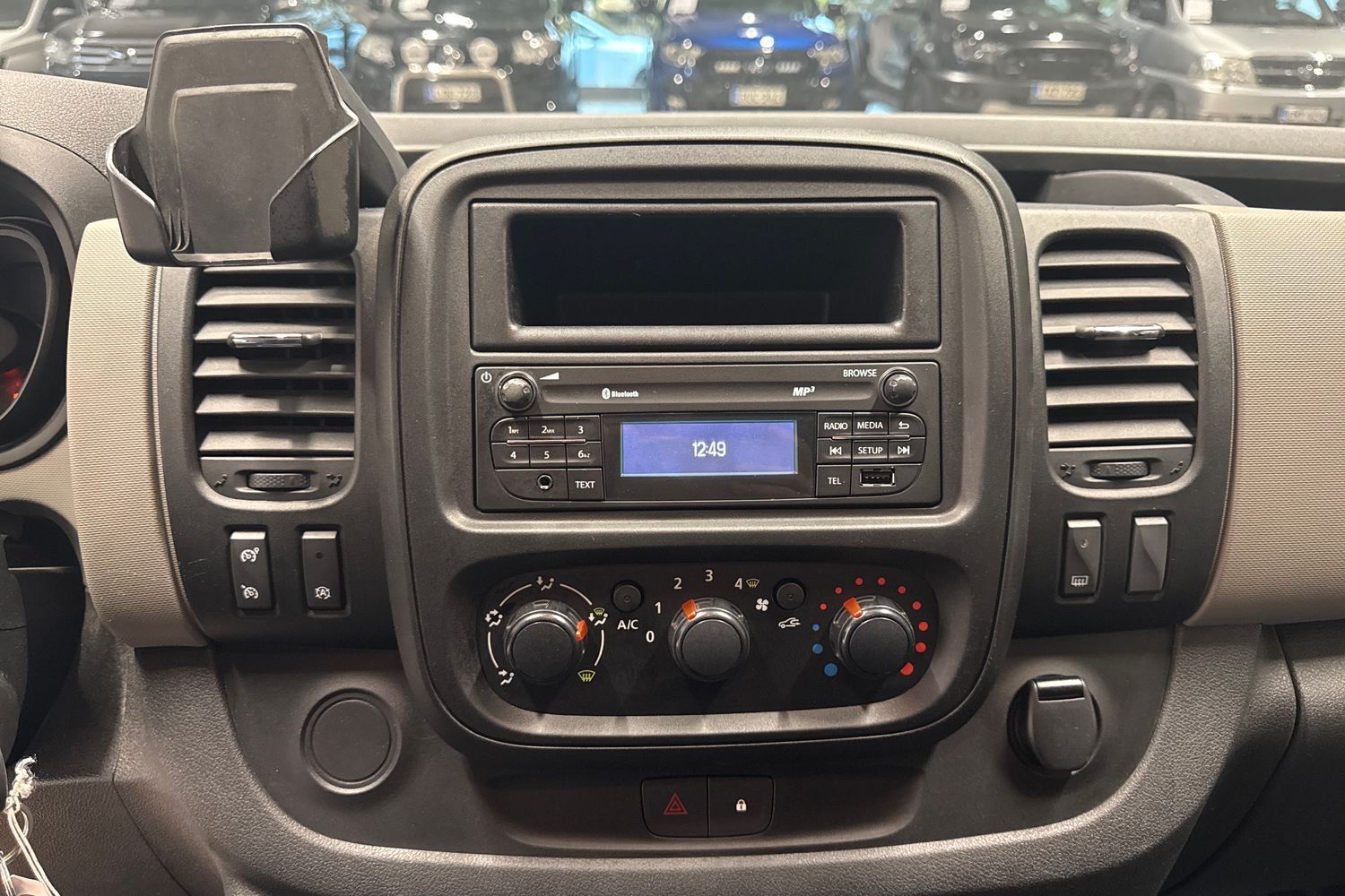 Renault Trafic vaihtoauto