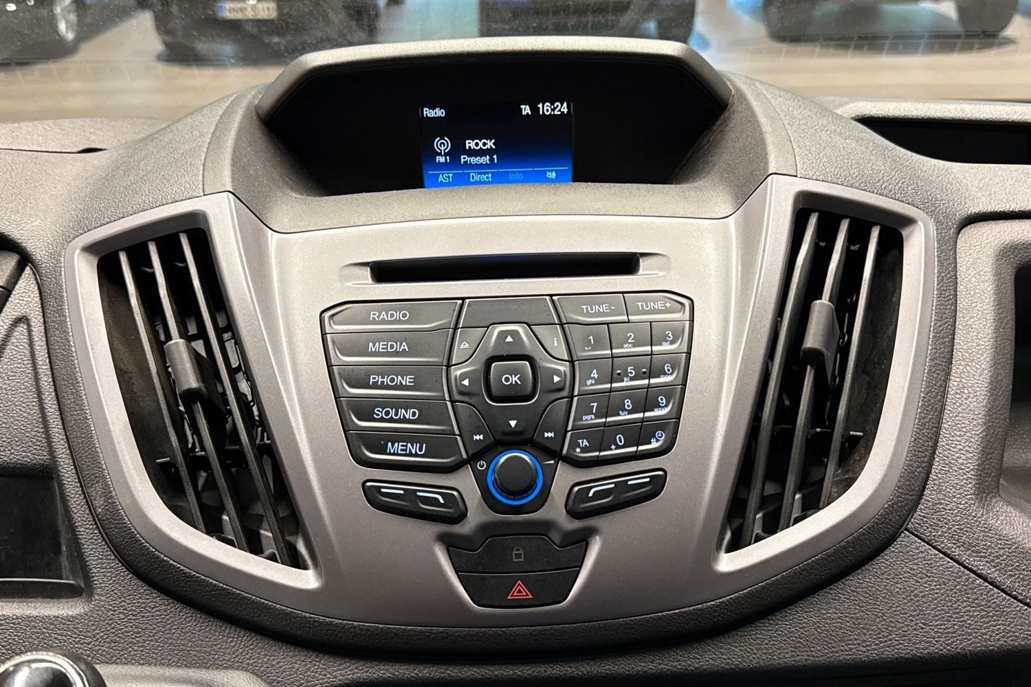 Ford Transit vaihtoauto