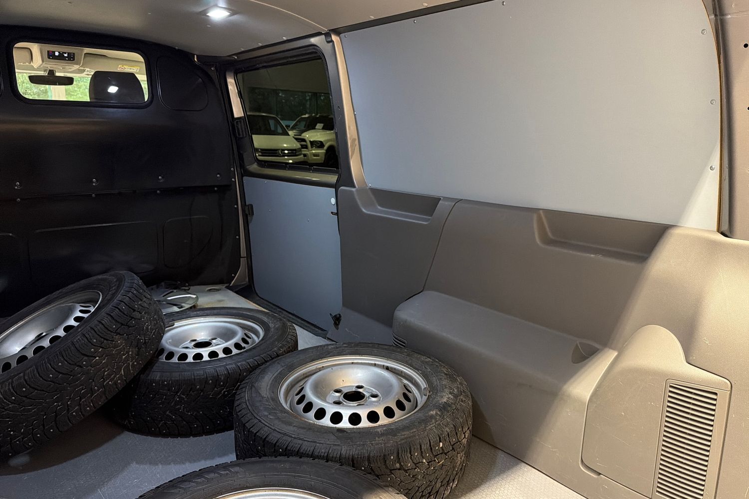 Volkswagen Transporter vaihtoauto