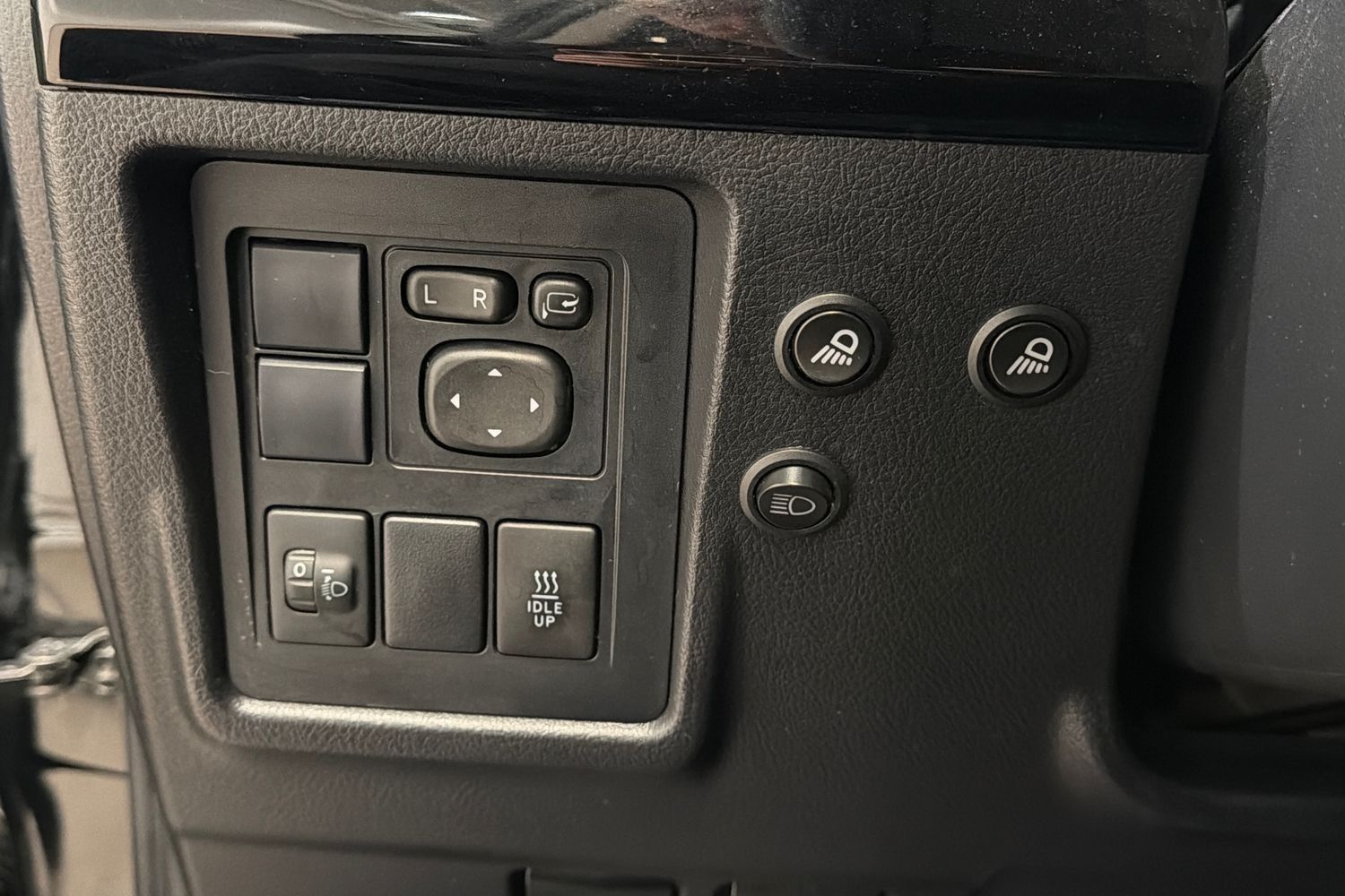 Toyota Land Cruiser vaihtoauto