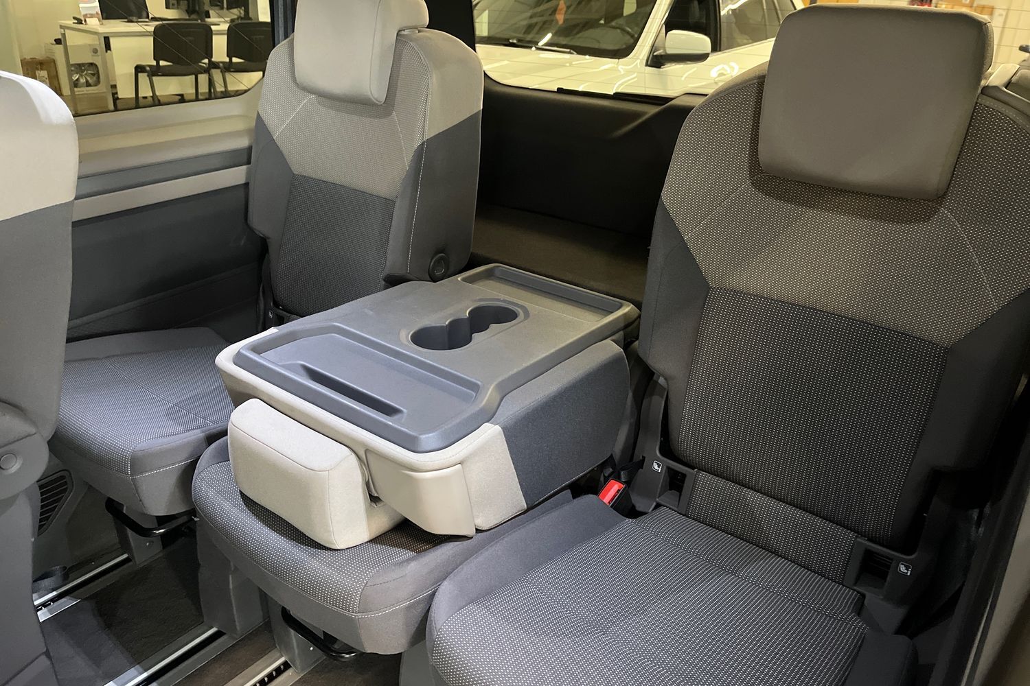 Volkswagen Multivan vaihtoauto
