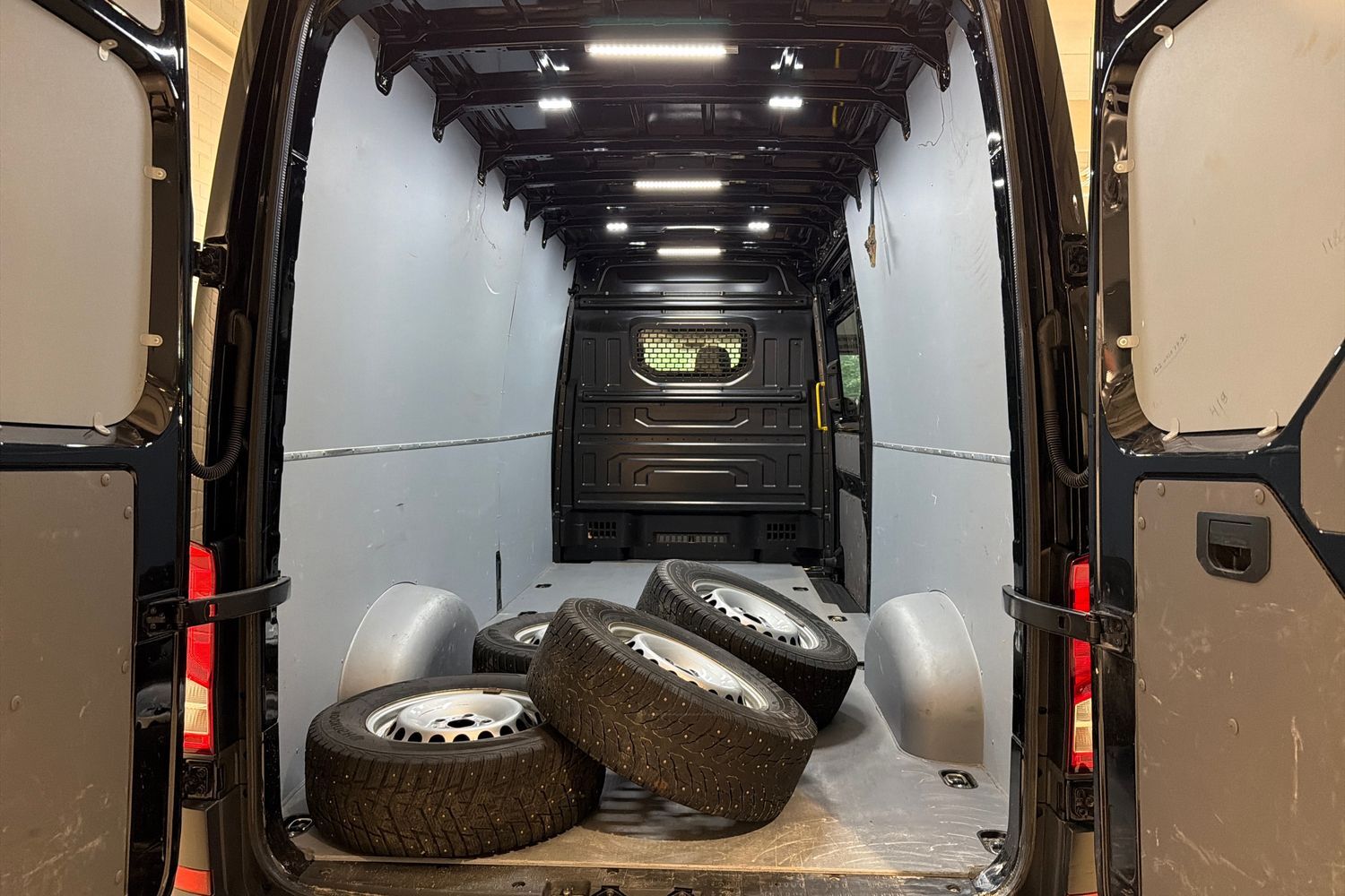 Volkswagen Crafter vaihtoauto