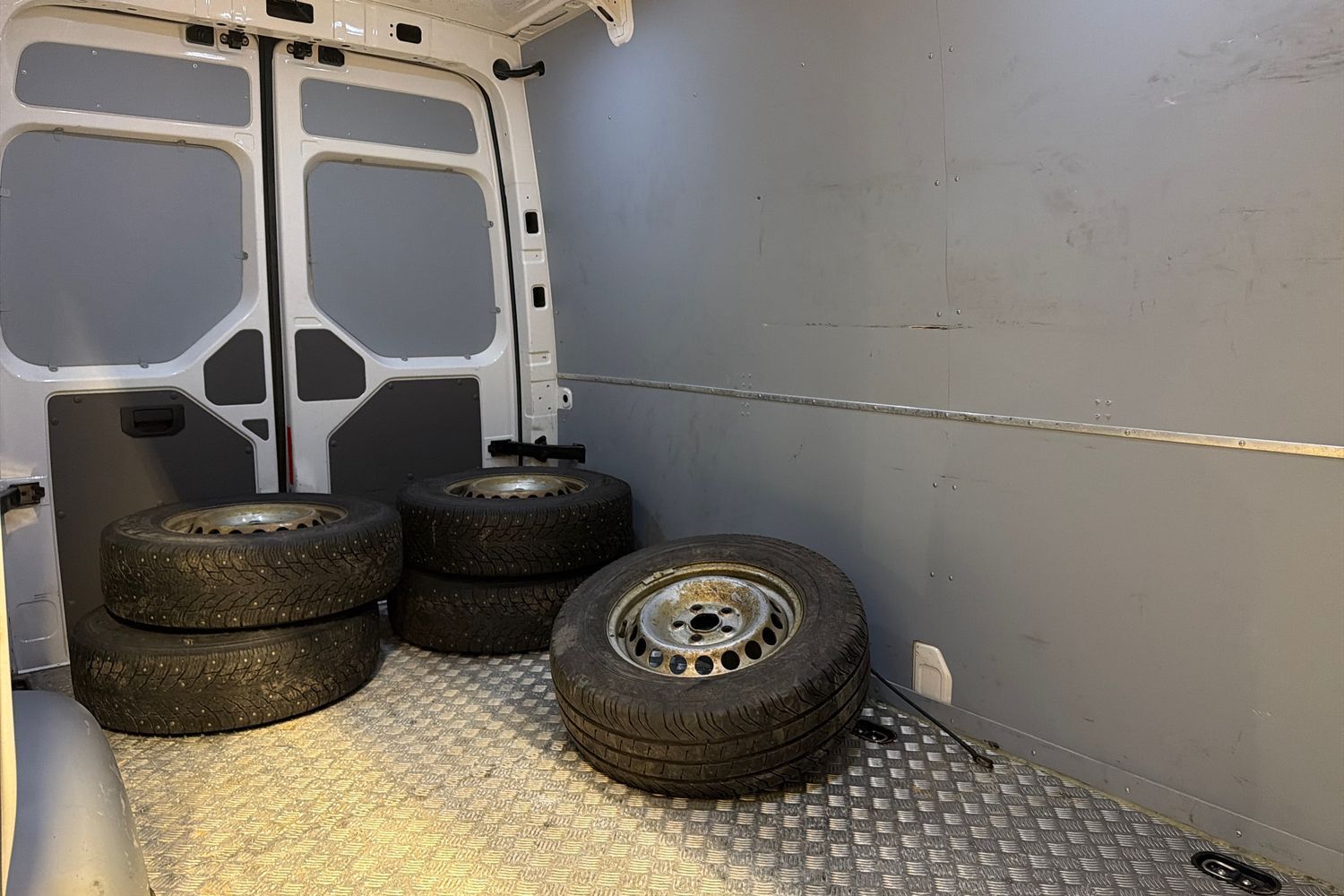 Volkswagen Crafter vaihtoauto