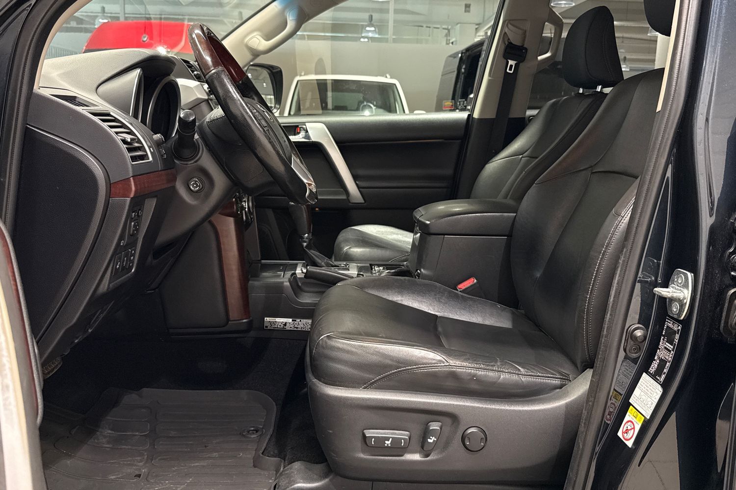 Toyota Land Cruiser vaihtoauto