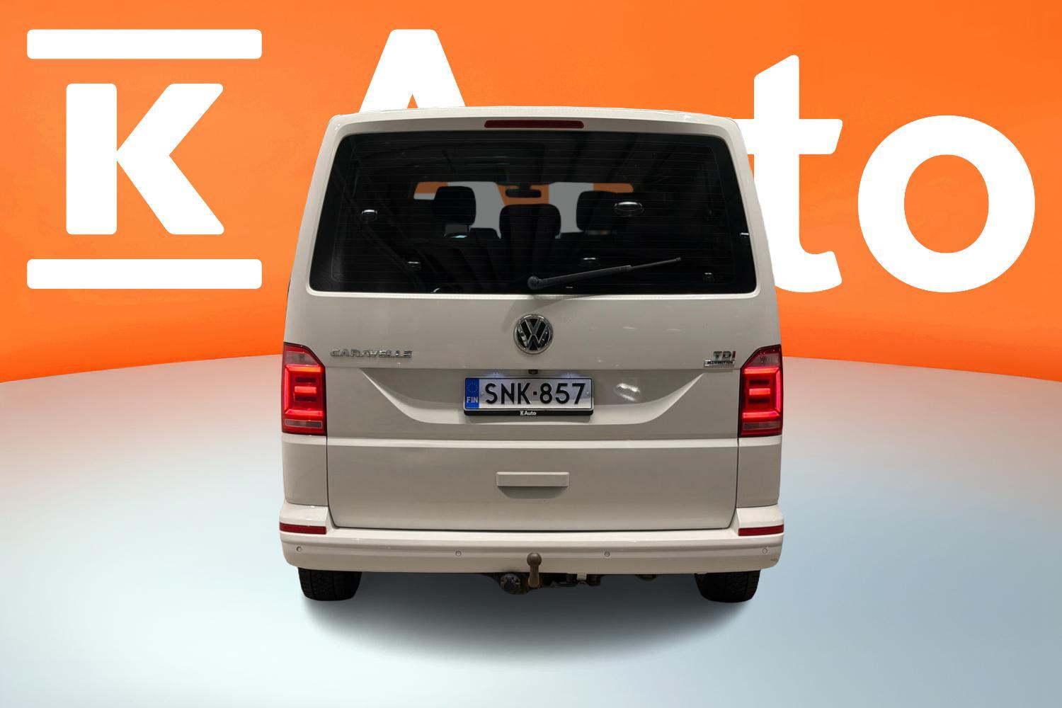 Volkswagen Caravelle vaihtoauto