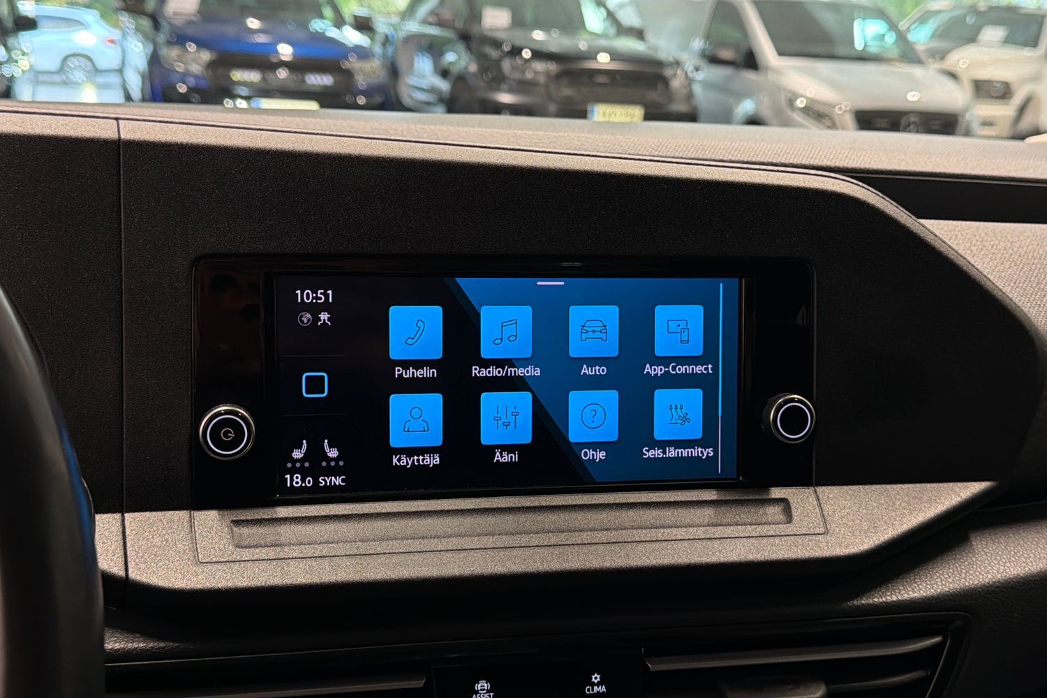 Volkswagen Caddy Maxi vaihtoauto