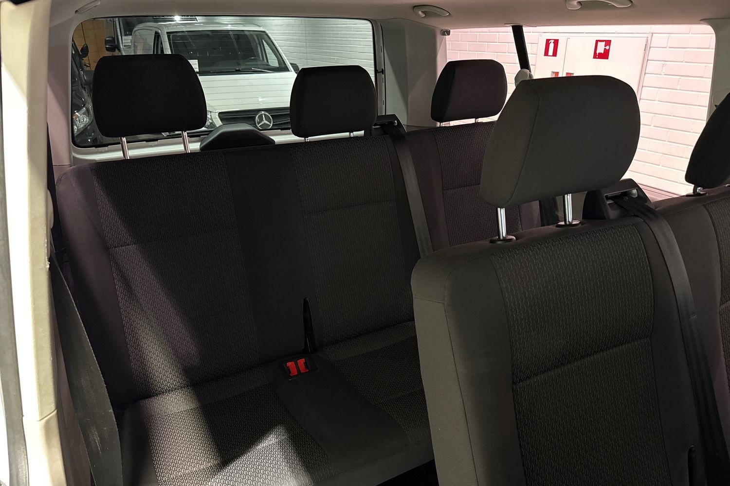 Volkswagen Caravelle vaihtoauto