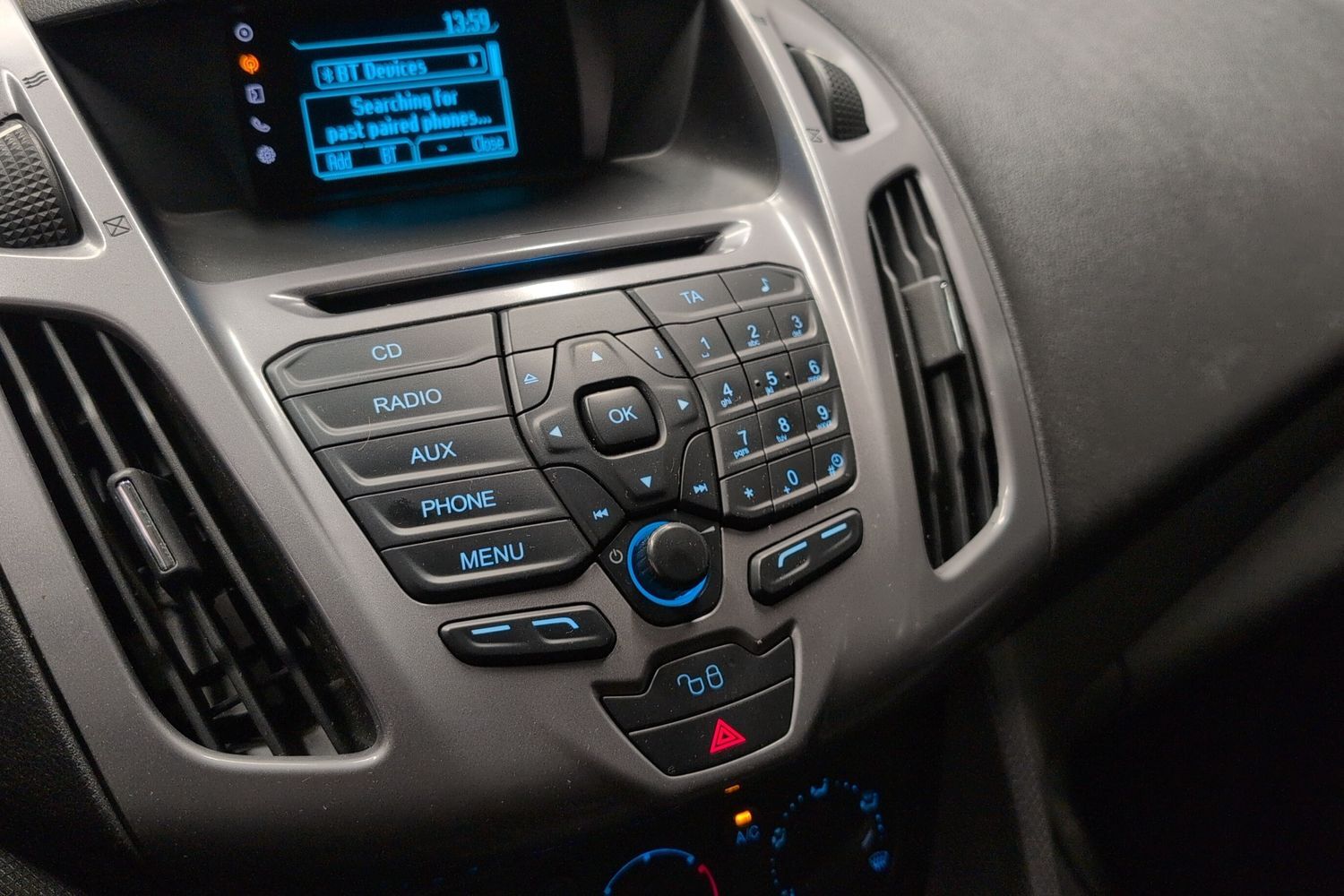 Ford Transit Connect vaihtoauto