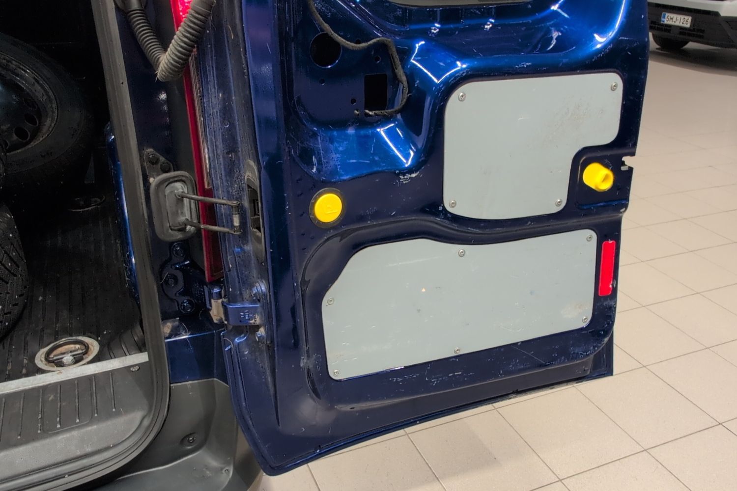 Ford Transit Connect vaihtoauto