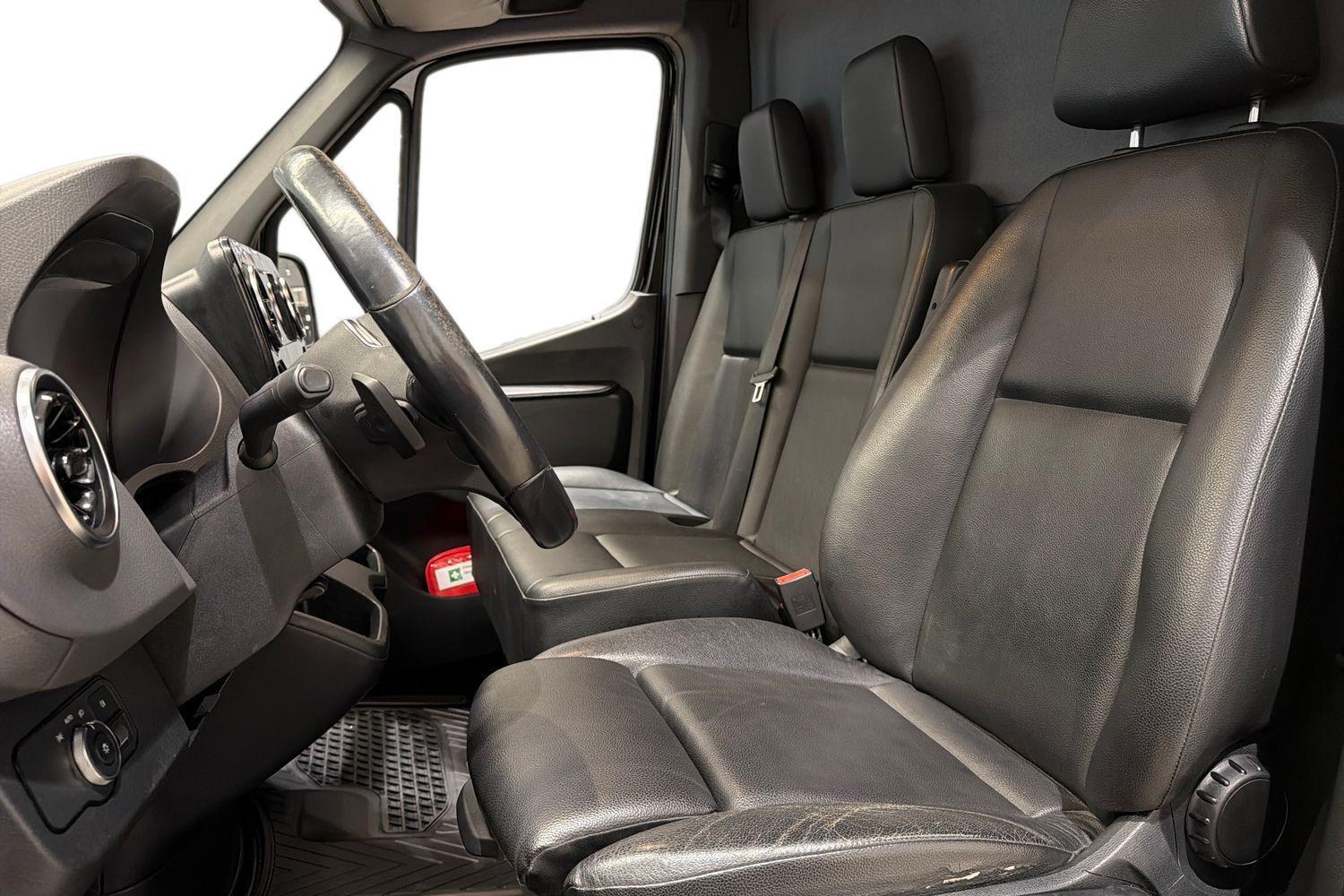 Mercedes-Benz Sprinter vaihtoauto