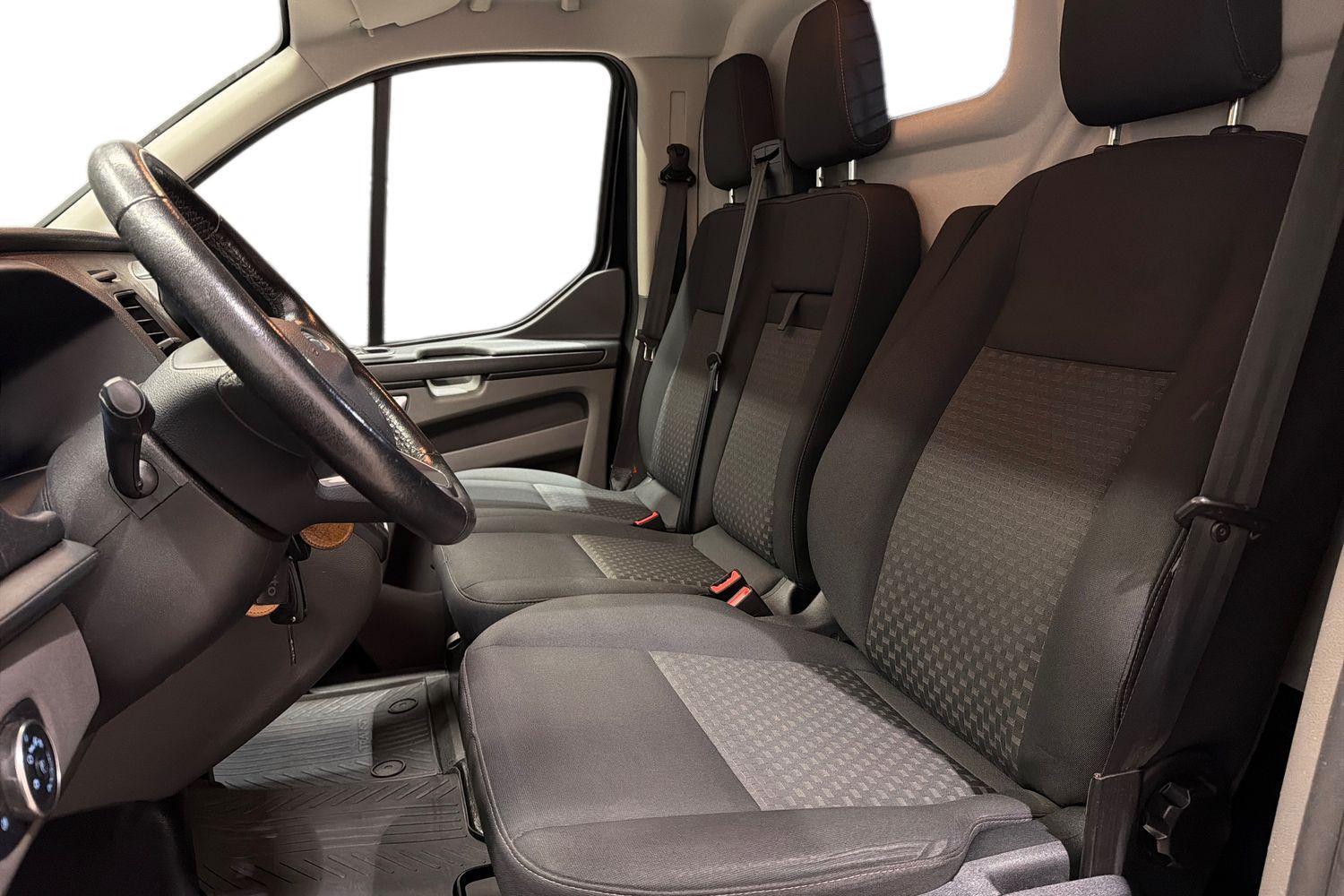 Ford Transit Custom vaihtoauto