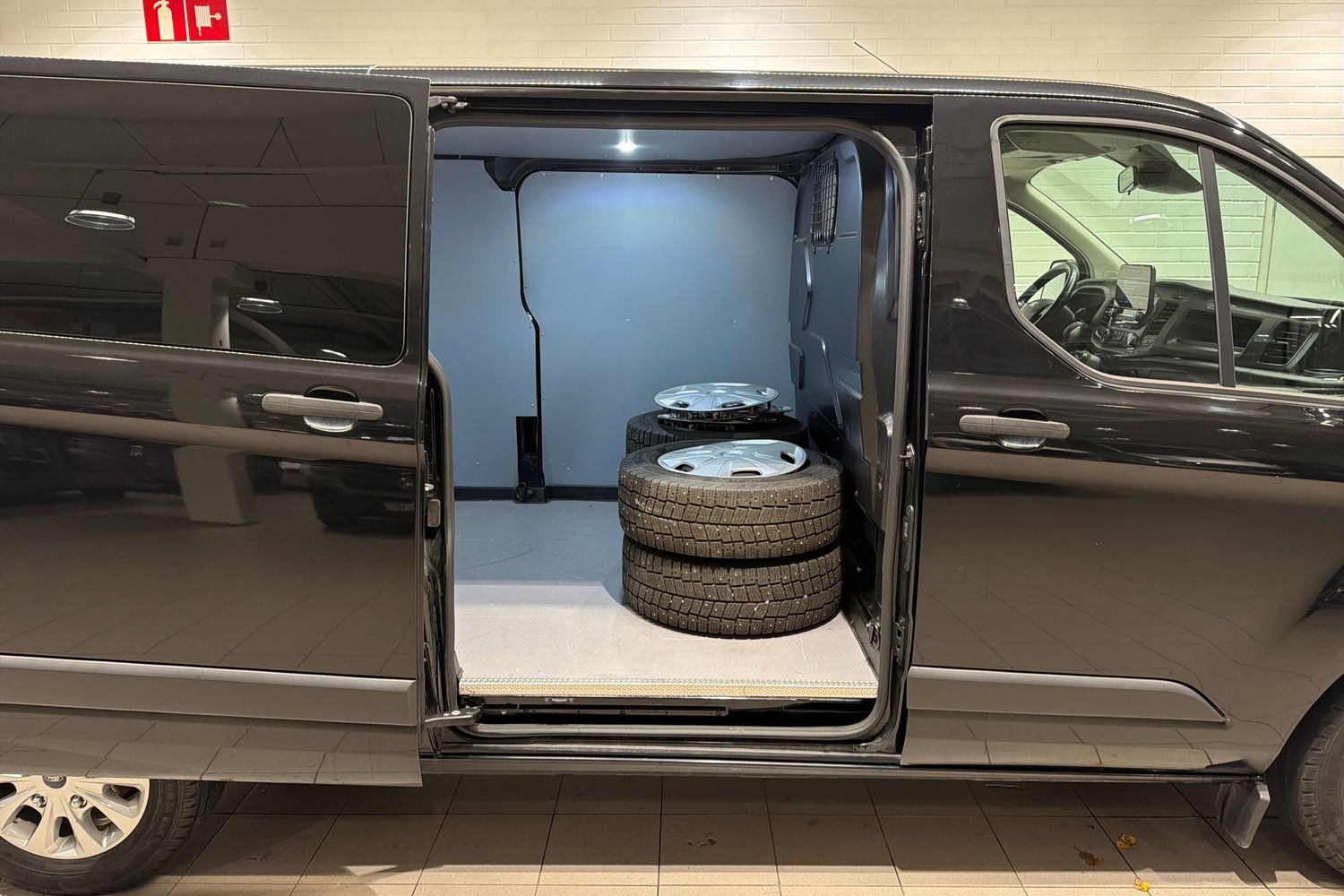 Ford Transit Custom vaihtoauto
