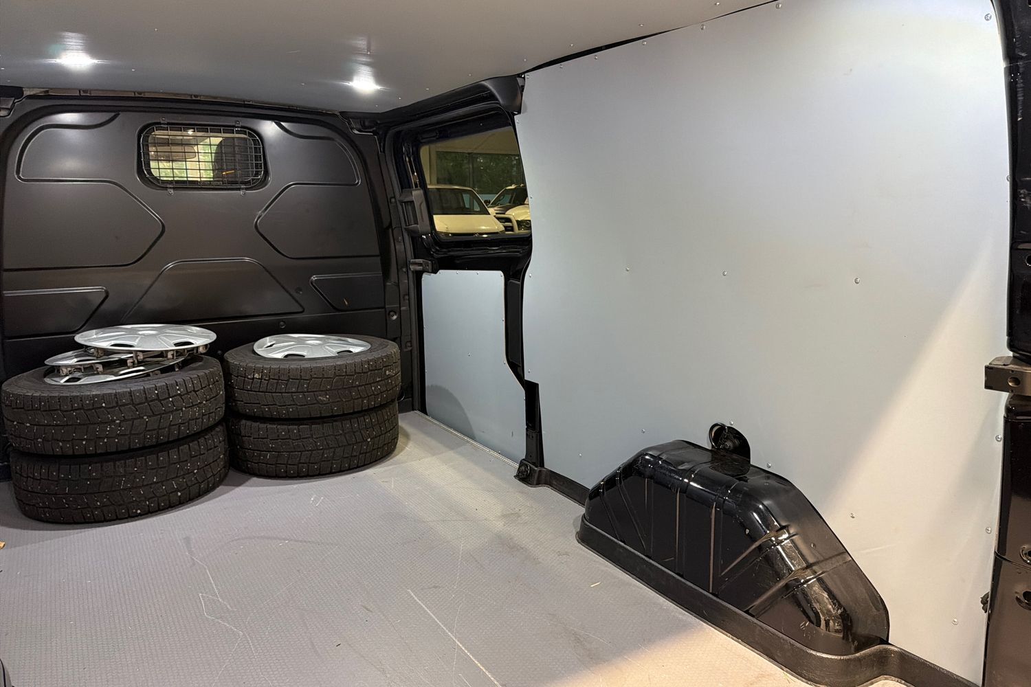Ford Transit Custom vaihtoauto