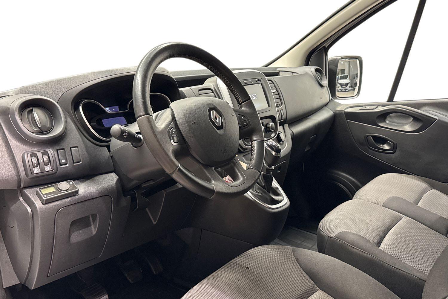 Renault Trafic vaihtoauto