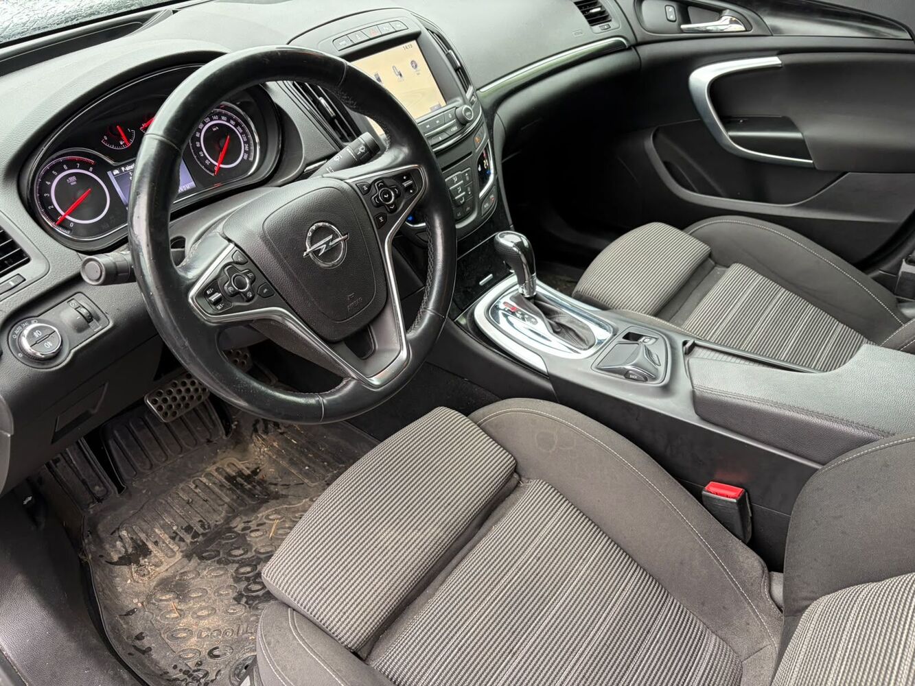 Opel Insignia vaihtoauto