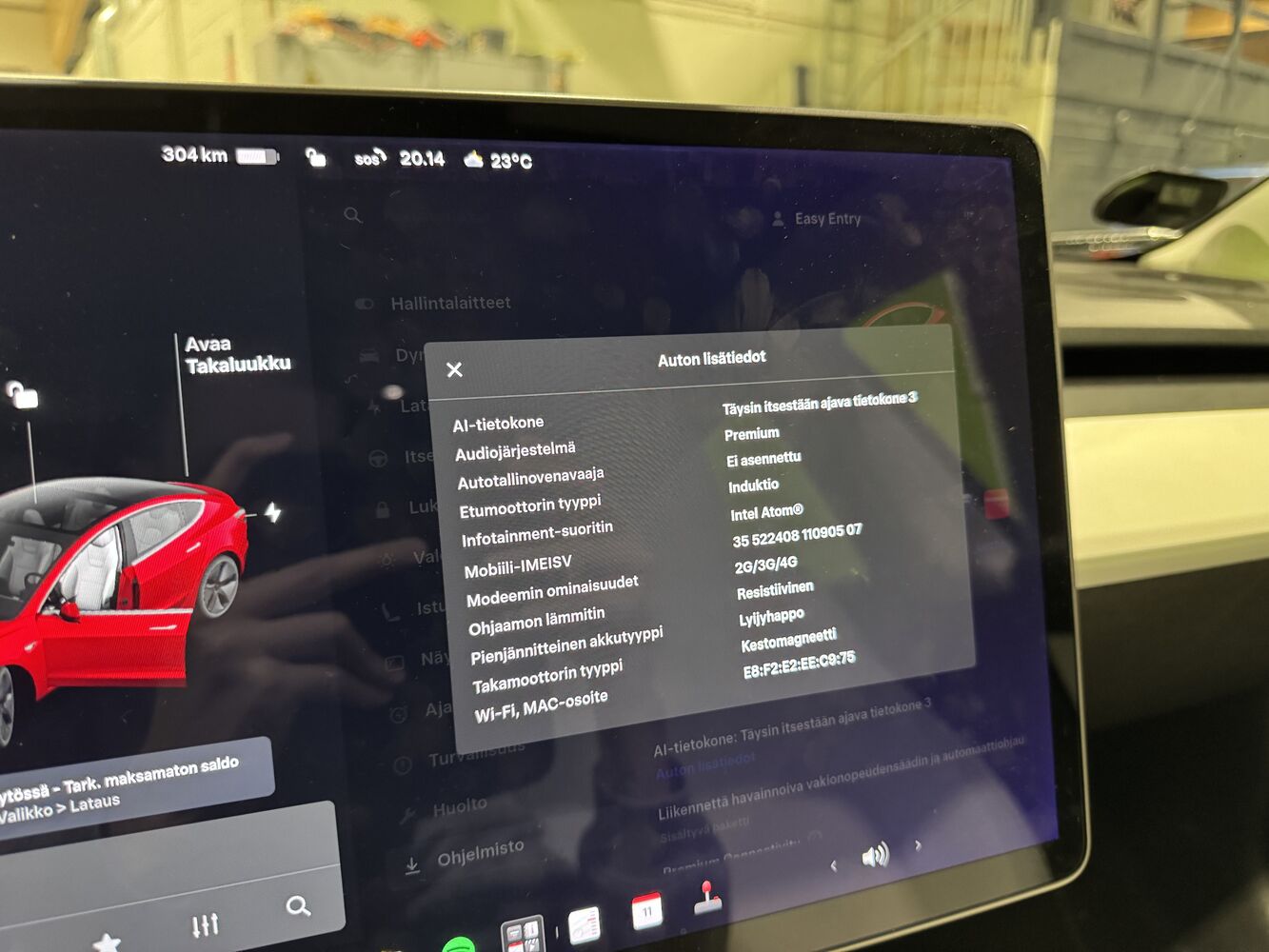 Tesla Model 3 vaihtoauto