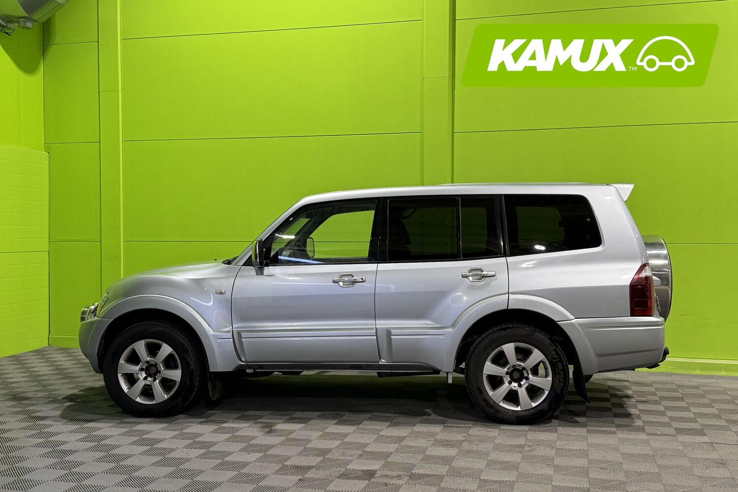 Mitsubishi Pajero vaihtoauto