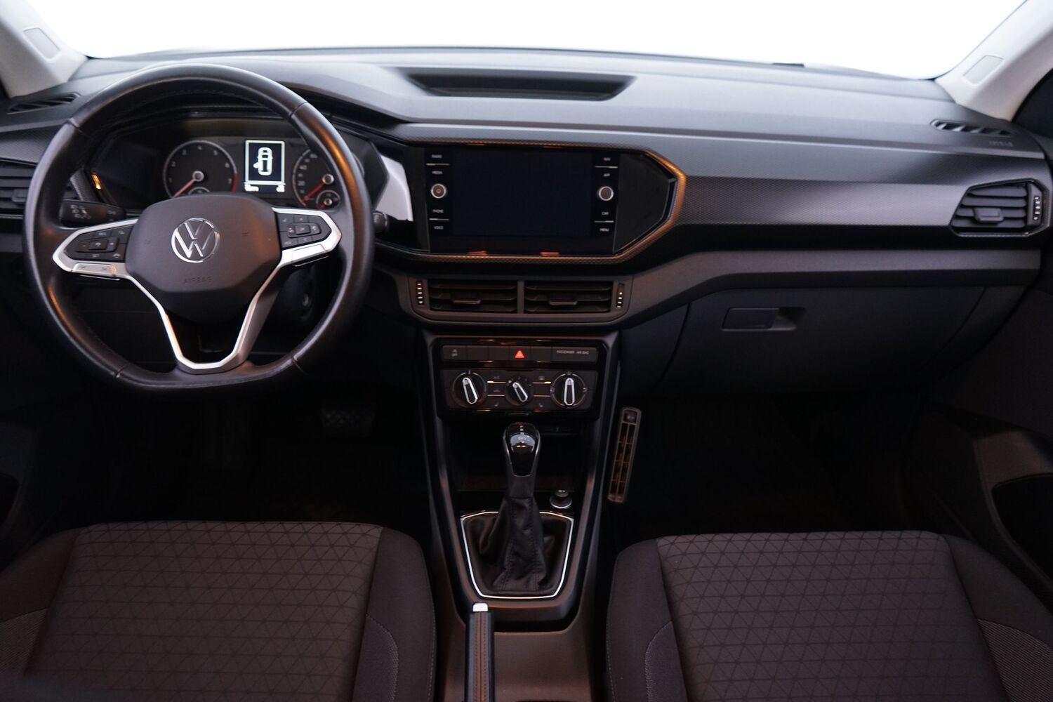 Volkswagen T-Cross vaihtoauto