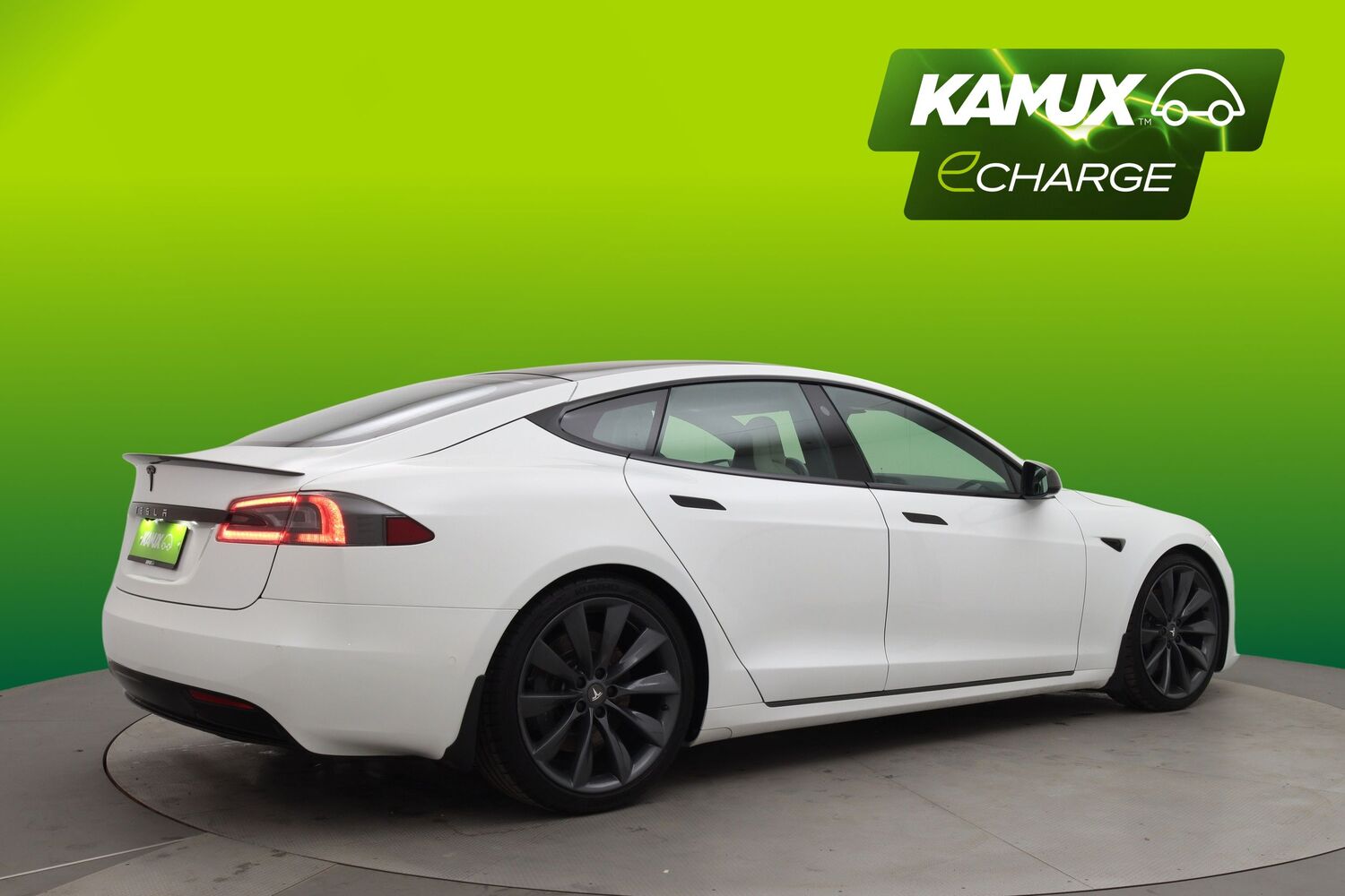 Tesla Model S vaihtoauto