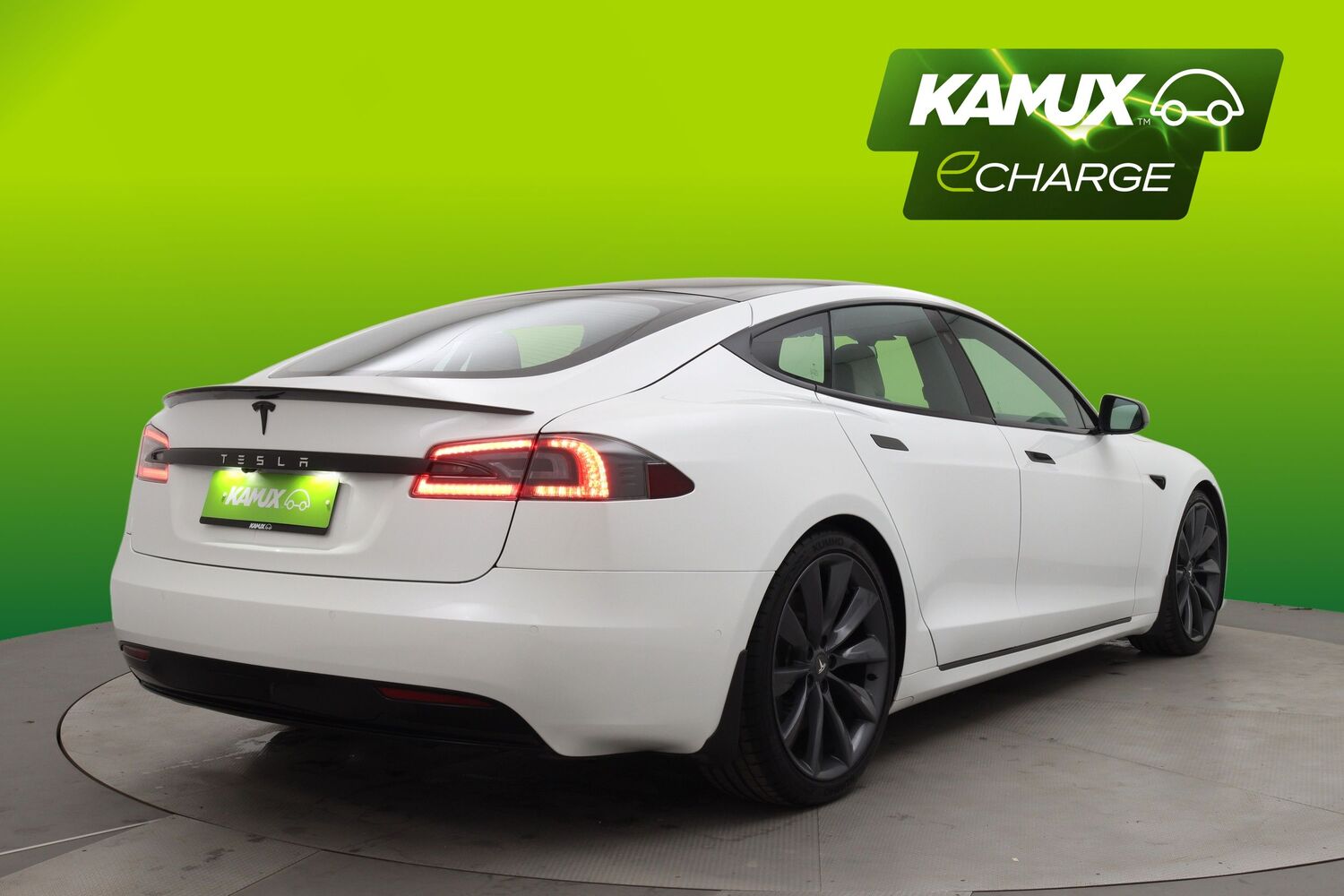 Tesla Model S vaihtoauto