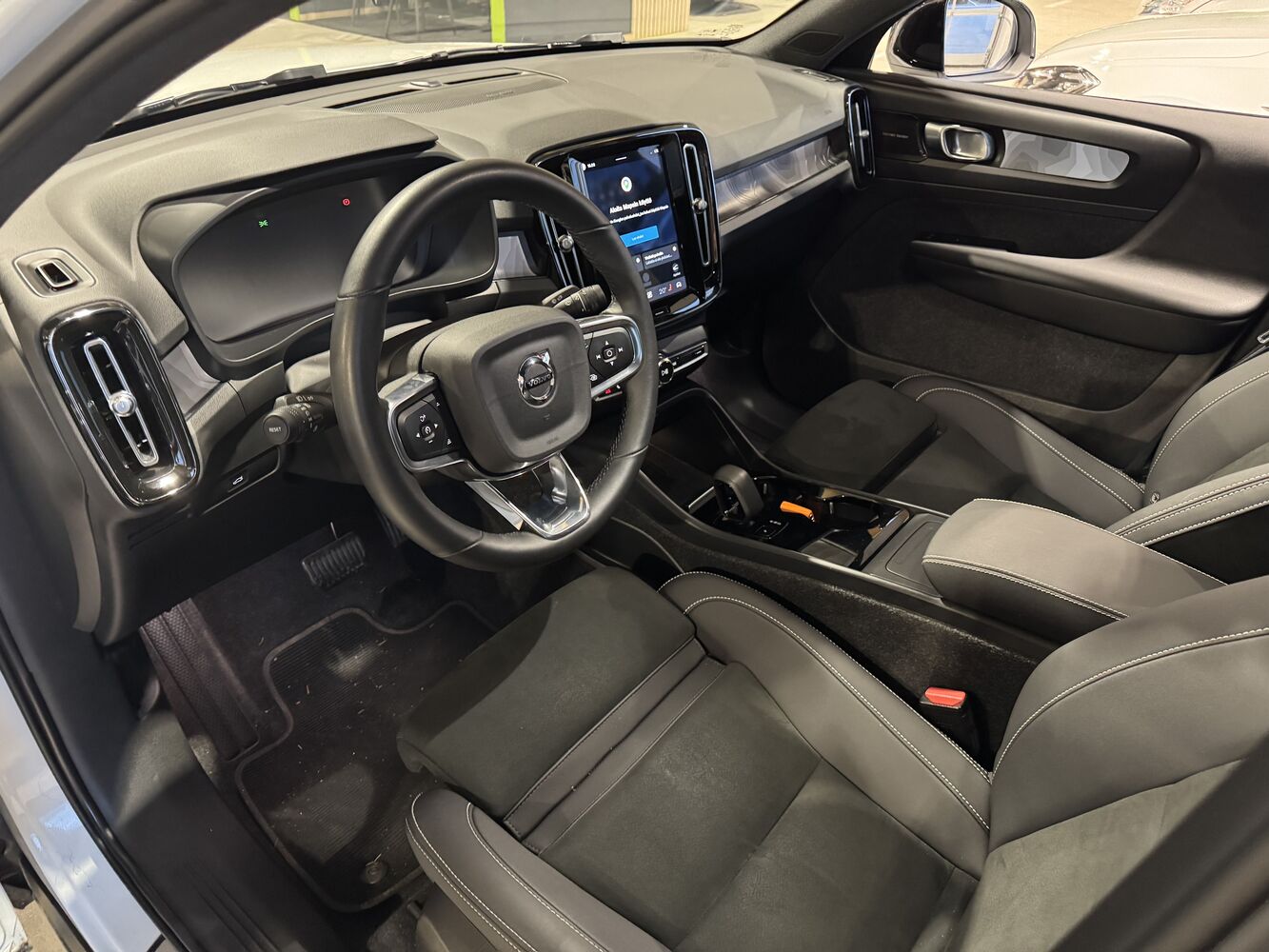 Volvo C40 vaihtoauto