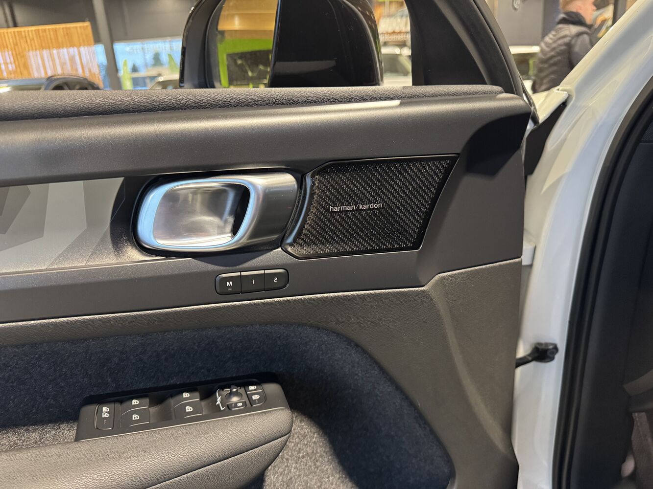 Volvo C40 vaihtoauto