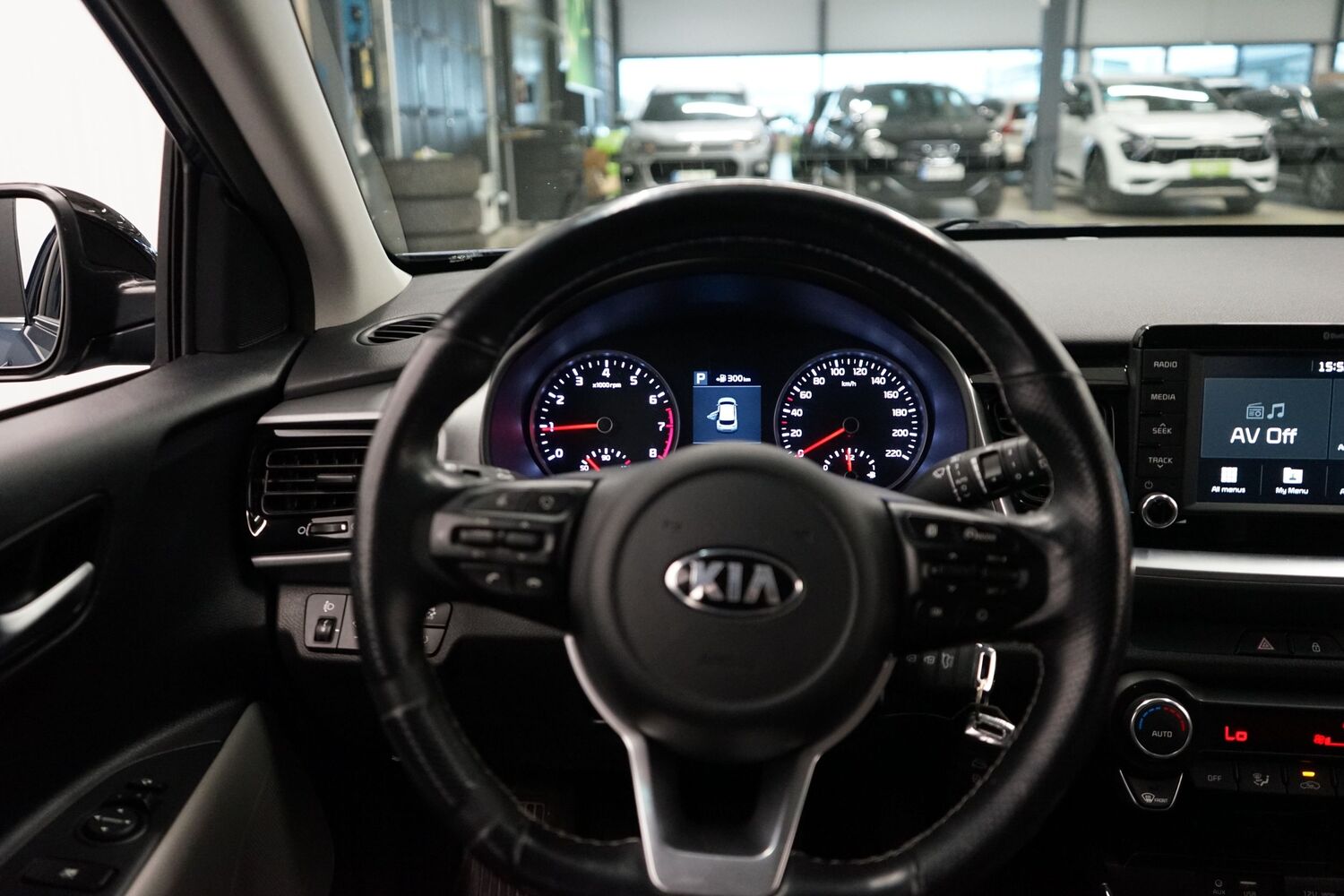 Kia Stonic vaihtoauto