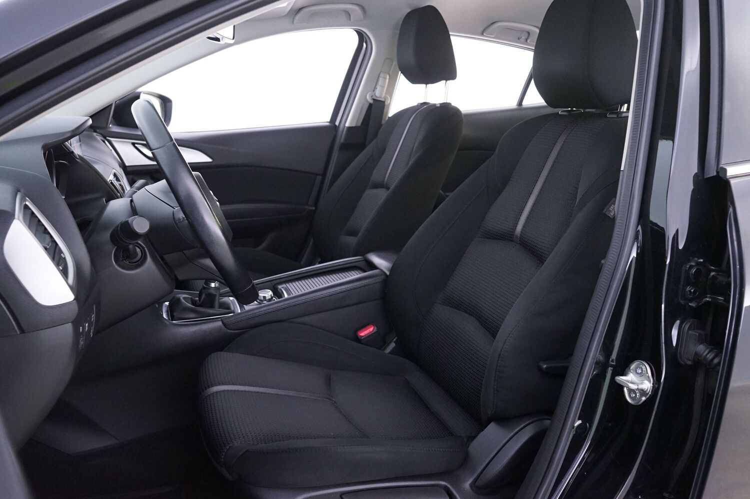 Mazda 3 vaihtoauto