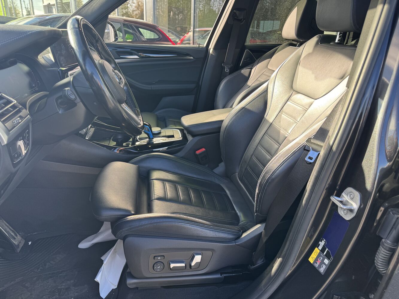 BMW iX3 vaihtoauto