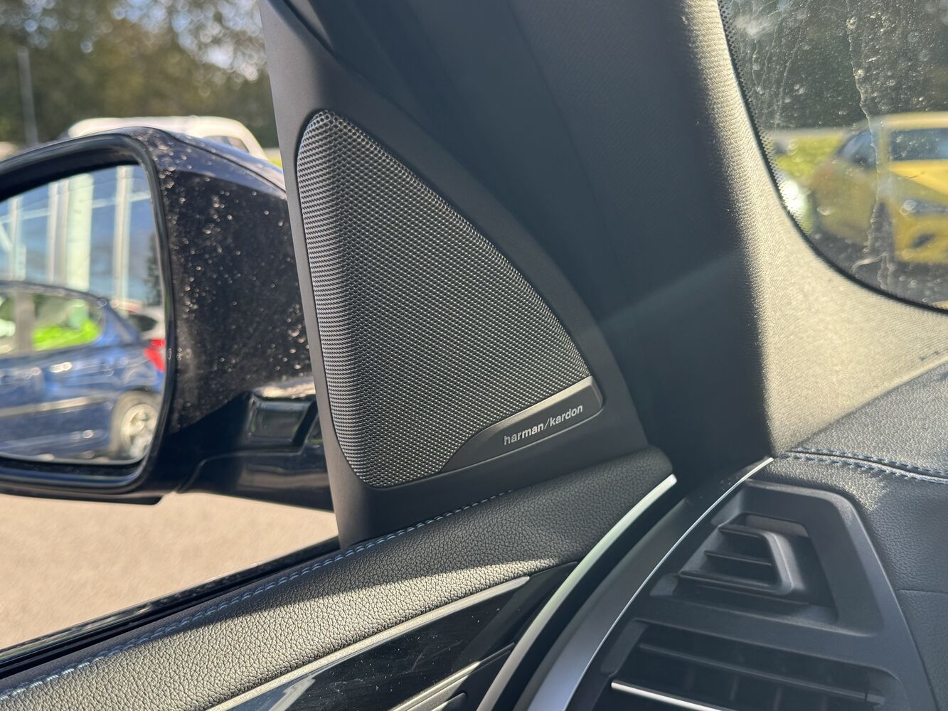 BMW iX3 vaihtoauto