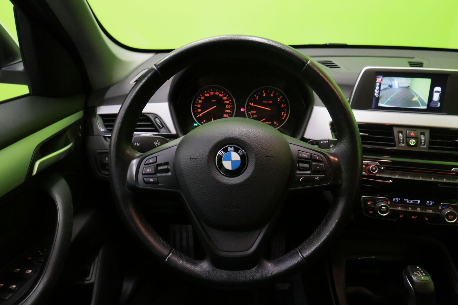 BMW X1 vaihtoauto