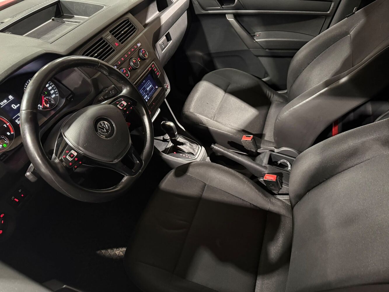 Volkswagen Caddy vaihtoauto