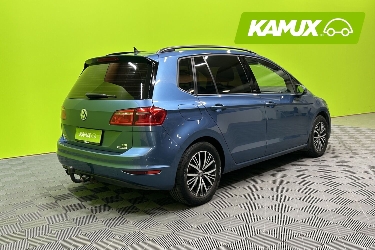 Volkswagen Golf Sportsvan vaihtoauto