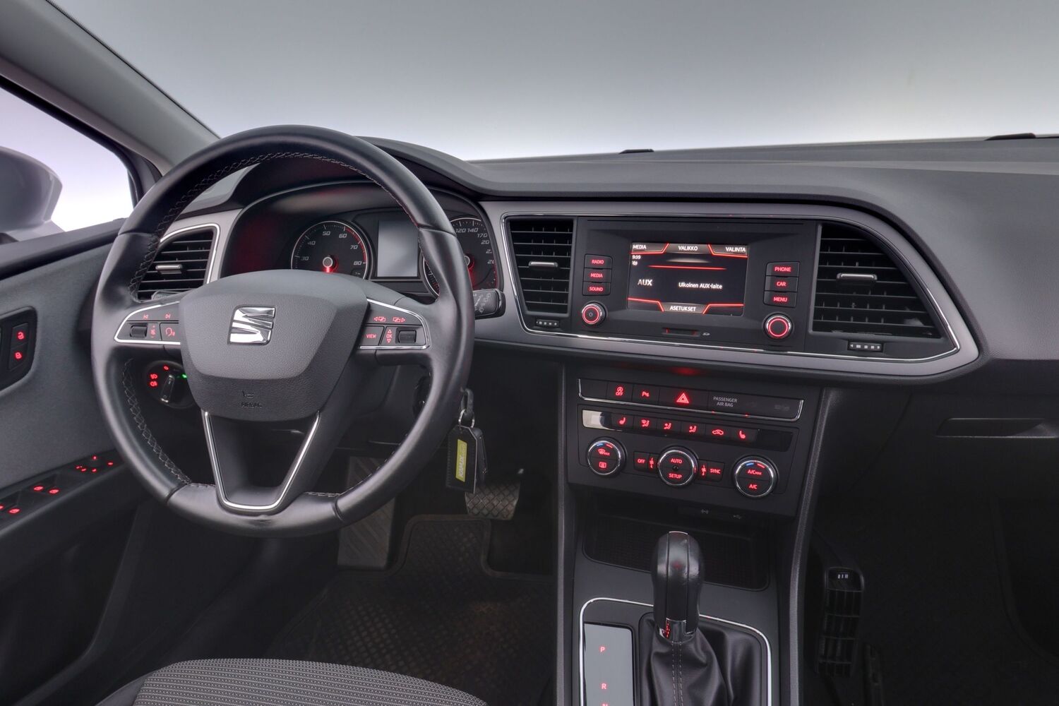 SEAT Leon ST vaihtoauto