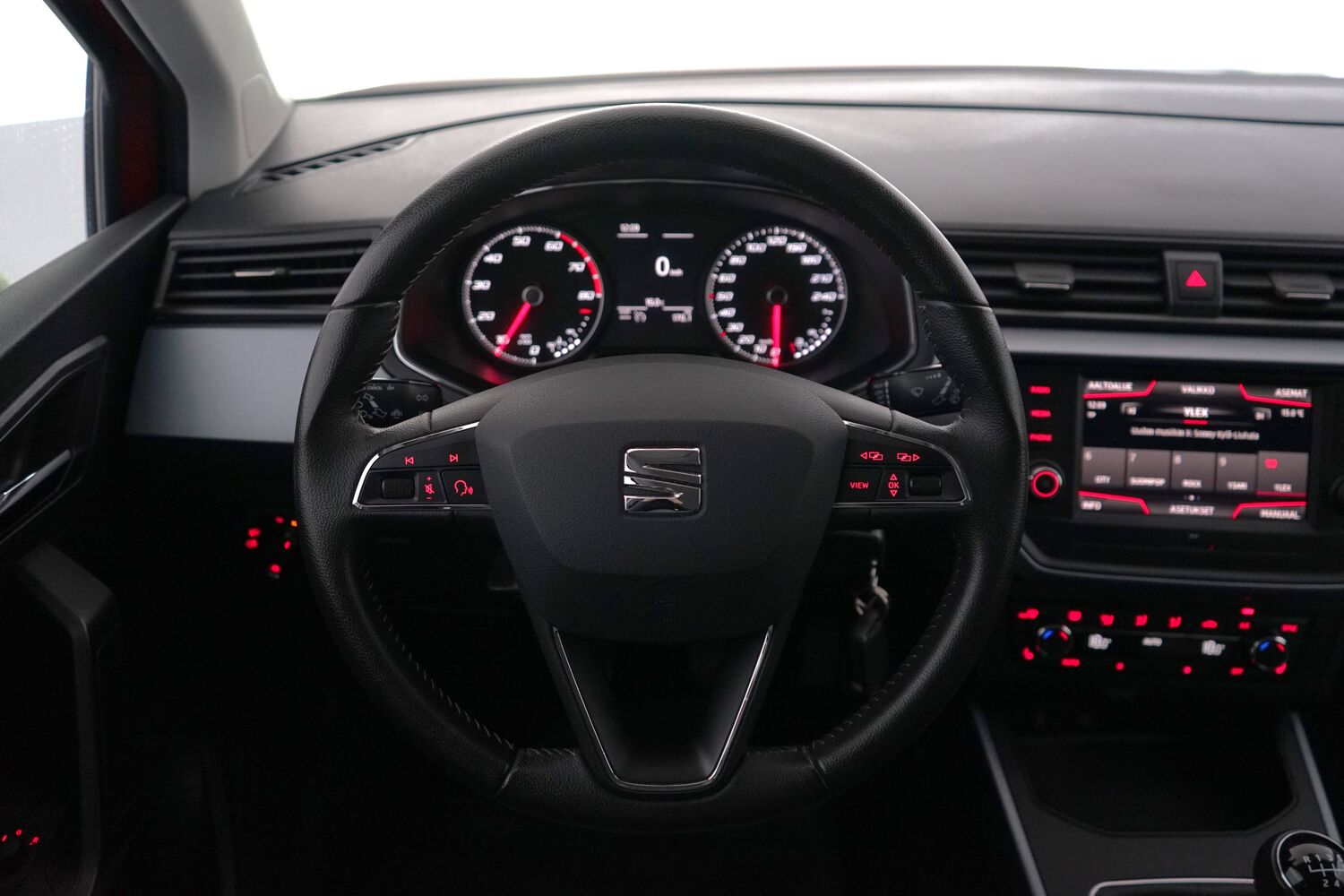 SEAT Arona vaihtoauto
