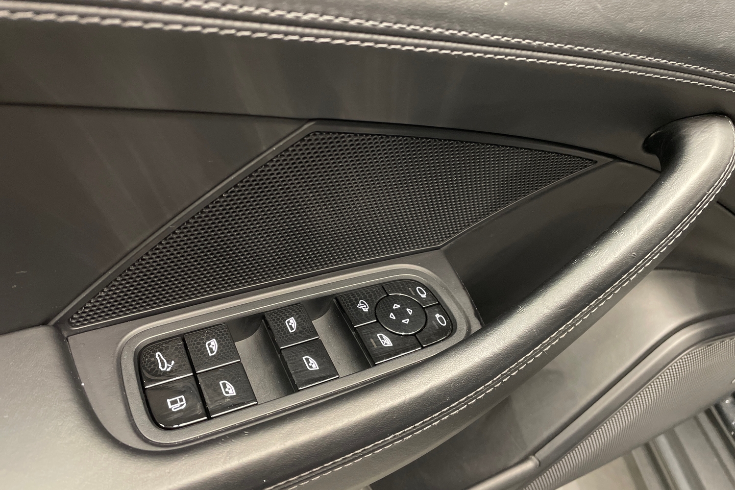 Porsche Panamera vaihtoauto
