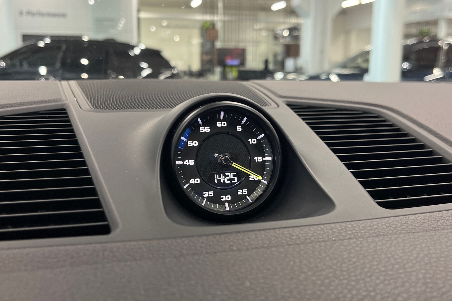 Porsche Cayenne vaihtoauto