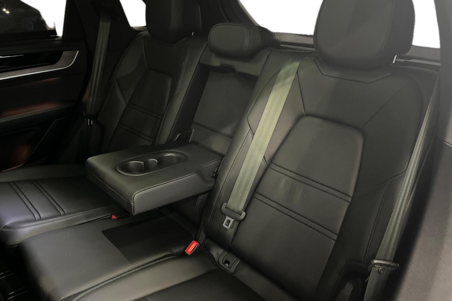 Porsche Cayenne vaihtoauto