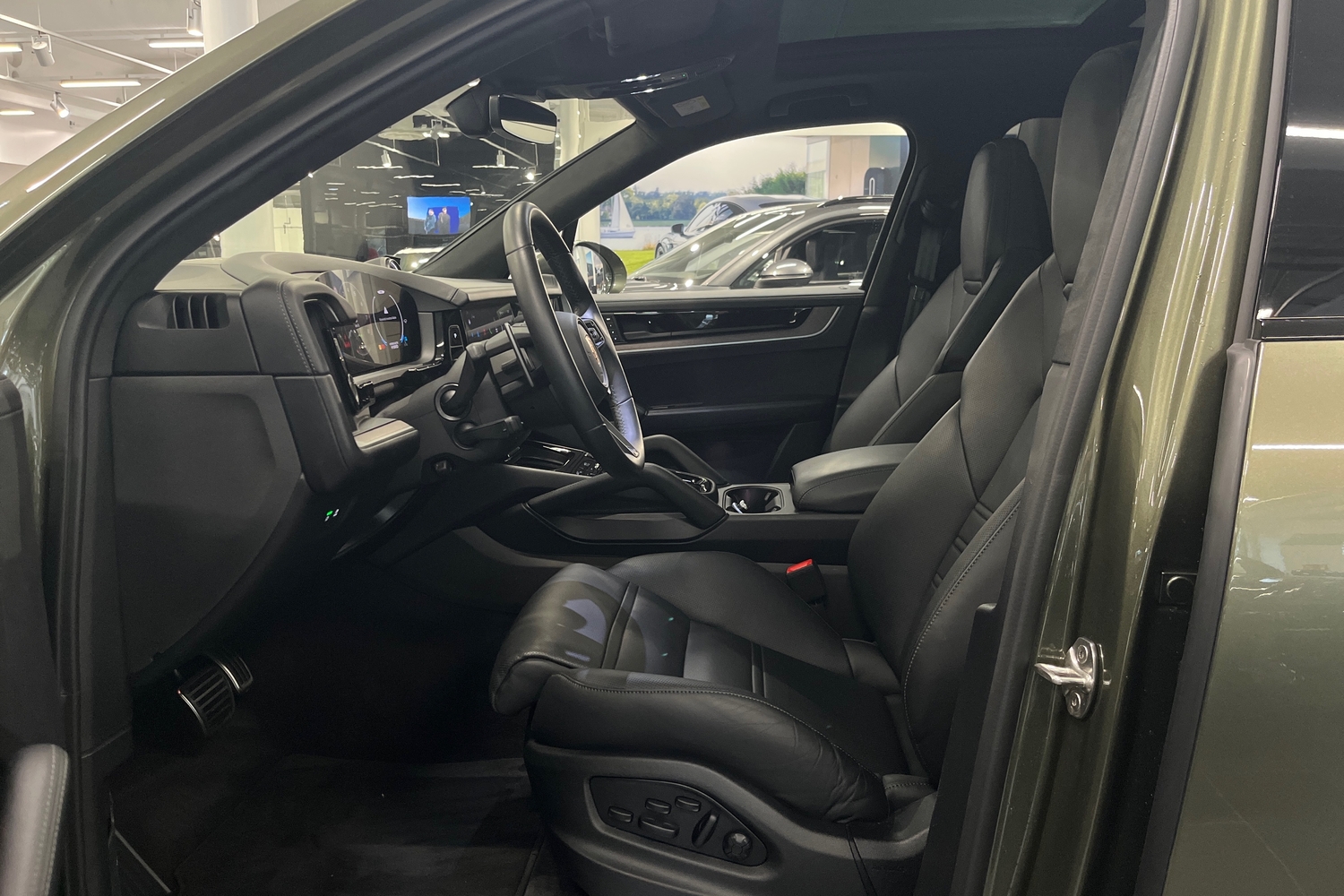 Porsche Cayenne vaihtoauto