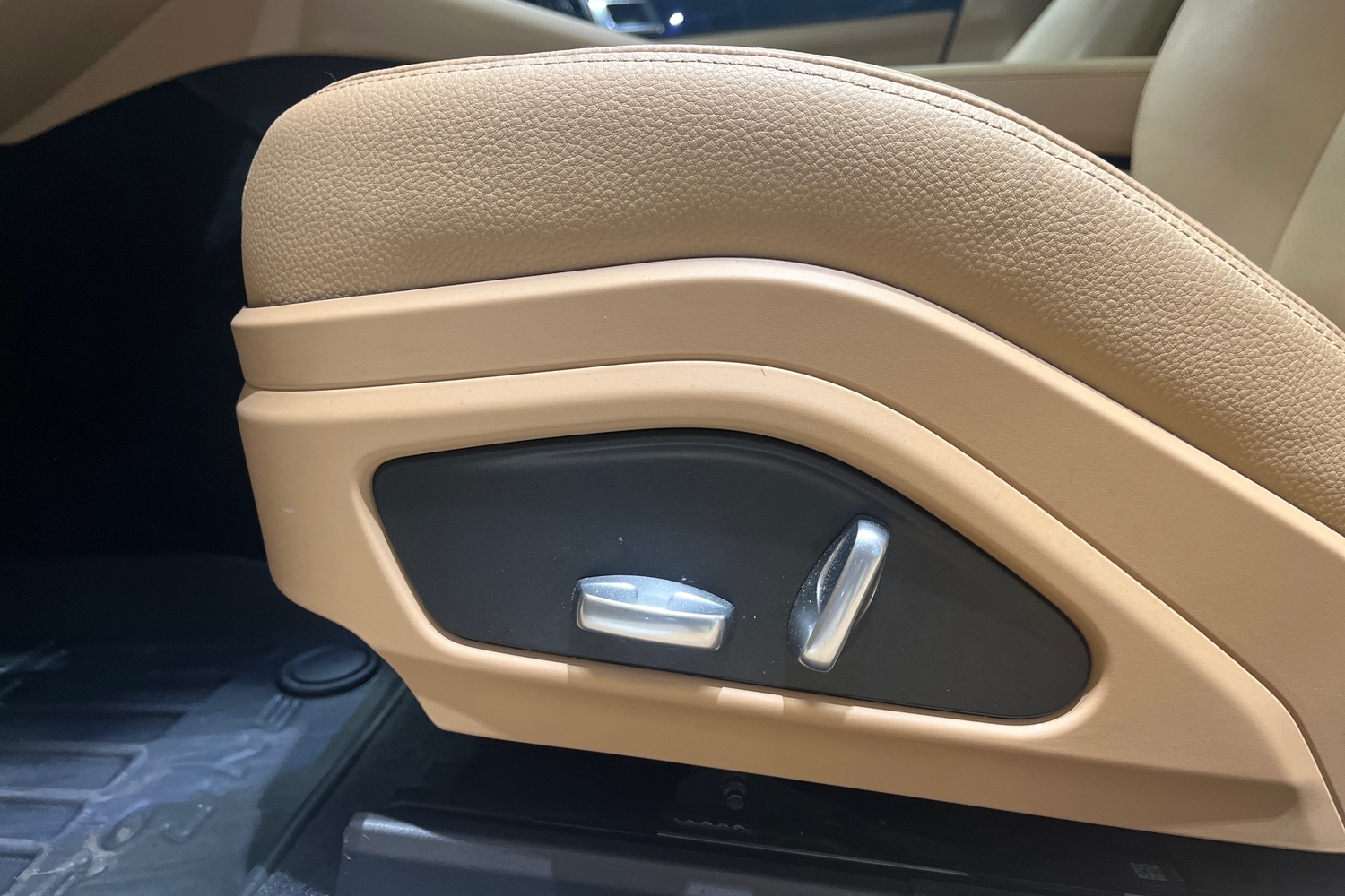 Porsche Panamera vaihtoauto