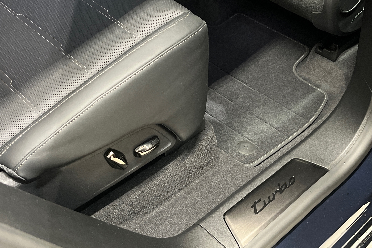 Porsche Cayenne vaihtoauto