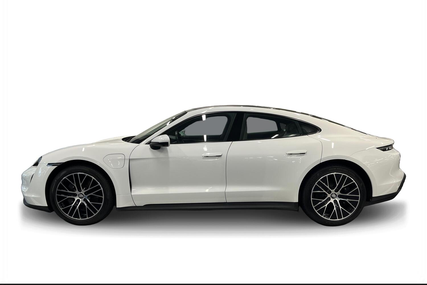 Porsche Taycan vaihtoauto