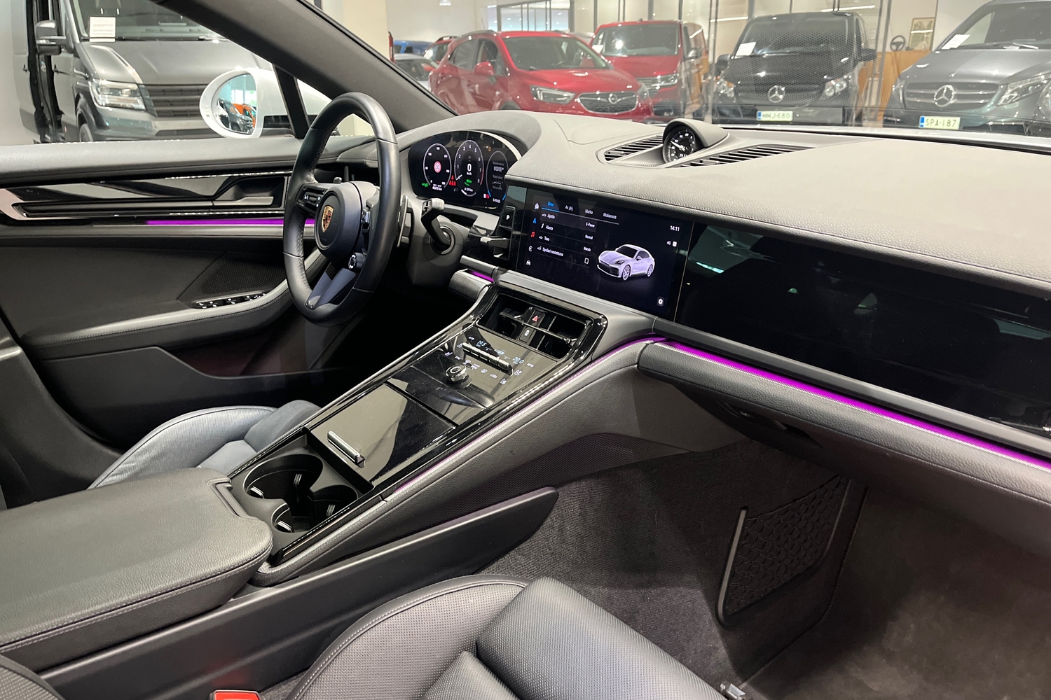 Porsche Panamera vaihtoauto