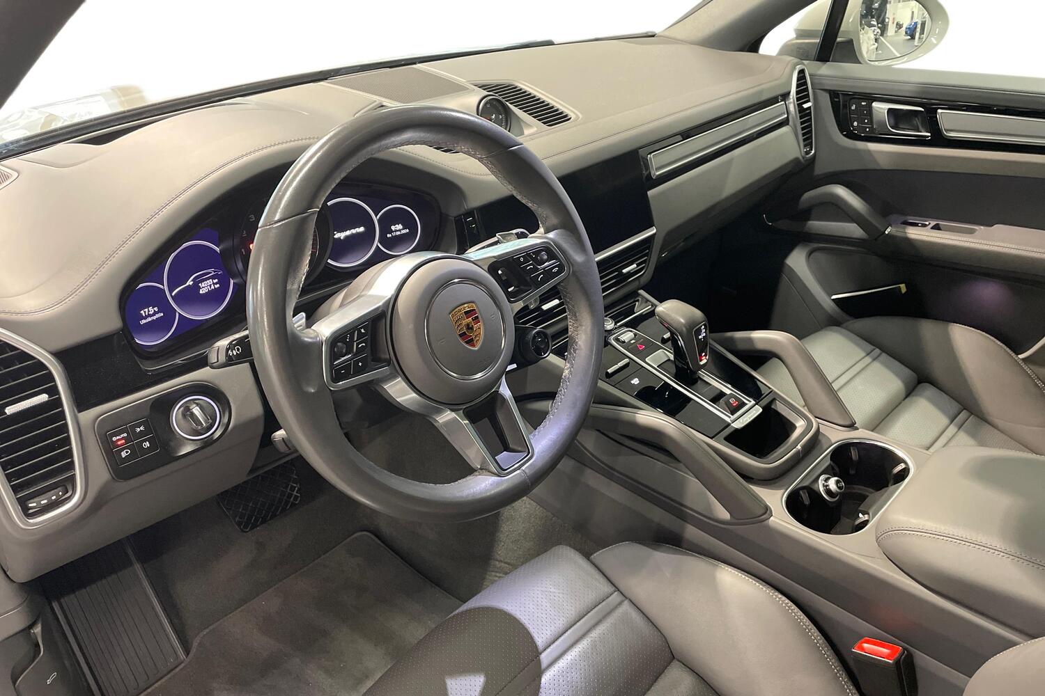 Porsche Cayenne vaihtoauto